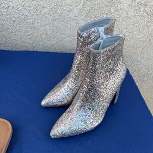 Allegra K Silver Ankle Boots size 7- New without box